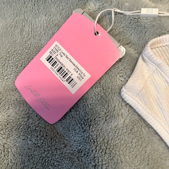 Meshki Cream Ribbed Tank Top - Picture 3 of 4